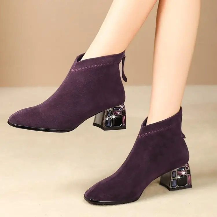 Spring, autumn and winter Chinese heel purple short tube and naked Martin single boot sheep reverse velvet 5.5cm
Spring, autumn and winter Chinese heel purple short tube and naked Martin single boot sheep reverse velvet 5.5cm