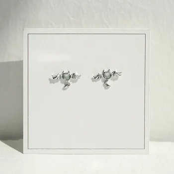 Retro Silver Color Exquisite Moonstone Little Devil Stud Earring S925 Shiny Bat Ear Earrings For Women Girl Fashion jewelry 
Retro Silver Color Exquisite Moonstone Little Devil Stud Earring S925 Shiny Bat Ear Earrings For Women Girl Fashion jewelry