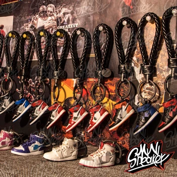 DIY sports shoes car key chain birthday gift pendant building blocks personality creative key chain 
DIY sports shoes car key chain birthday gift pendant building blocks personality creative key chain