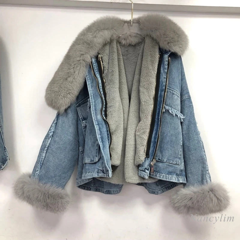 2020 New Detachable Denim Parka Women's Loose Fur Padded Real Fox Fur Collar + Artificial Fur Liner Warm Winter Cotton Coat
2020 New Detachable Denim Parka Women's Loose Fur Padded Real Fox Fur Collar + Artificial Fur Liner Warm Winter Cotton Coat