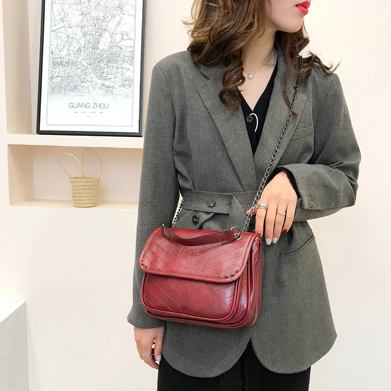 Yilian2019 Shiny Leather one-shoulder bag stylish 100-piece cross-body bag large-capacity bag for women
Yilian2019 Shiny Leather one-shoulder bag stylish 100-piece cross-body bag large-capacity bag for women