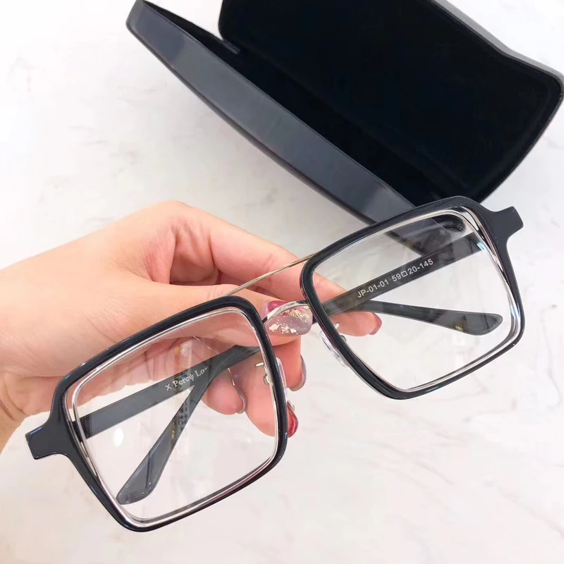 Vintage Eyeglasses frame Women Men Square metal glasses frame JIN for myopia optical gafas oculos de With orginal case
Vintage Eyeglasses frame Women Men Square metal glasses frame JIN for myopia optical gafas oculos de With orginal case