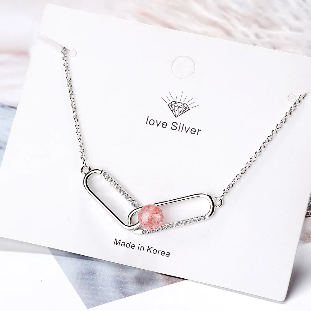 Non-mainstream Design Clip Pink Strawberry Crystal Necklace Online Celebrity Ornament Pendant Normcore Style Short Choker Women'
Non-mainstream Design Clip Pink Strawberry Crystal Necklace Online Celebrity Ornament Pendant Normcore Style Short Choker Women'