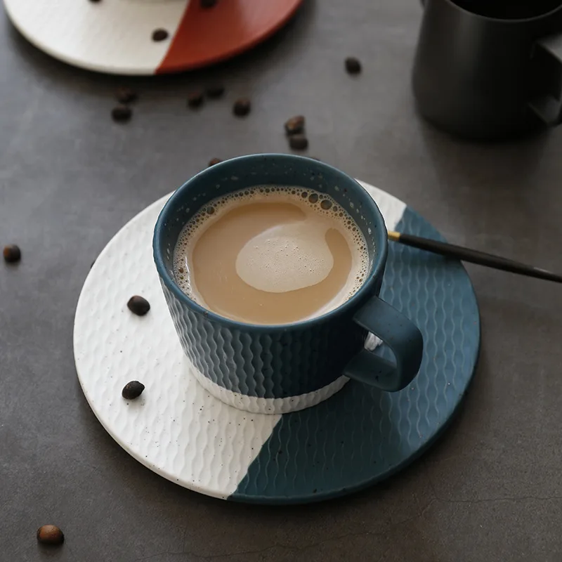 Ceramic Creative Coffee Cups Mugs Japanese Stoneware Coffee Cup and Saucer Set Handgrip with Tray Japan Style Mugs
Ceramic Creative Coffee Cups Mugs Japanese Stoneware Coffee Cup and Saucer Set Handgrip with Tray Japan Style Mugs