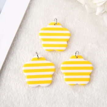 8pcs /lot 30mm DIY earring charms Flatback resin yellow color stripe flower For Necklace Keychain Pendant DIY Making Accessories
8pcs /lot 30mm DIY earring charms Flatback resin yellow color stripe flower For Necklace Keychain Pendant DIY Making Accessories