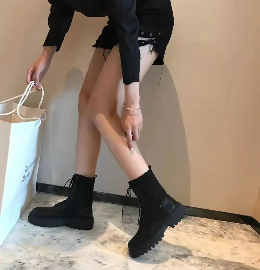 Autumn & Winter First Layer Pigskin Leather Belt Elasticity Double Reinforced Yang Mi Celebrity Style Martin Boots Women's Briti 
Autumn & Winter First Layer Pigskin Leather Belt Elasticity Double Reinforced Yang Mi Celebrity Style Martin Boots Women's Briti