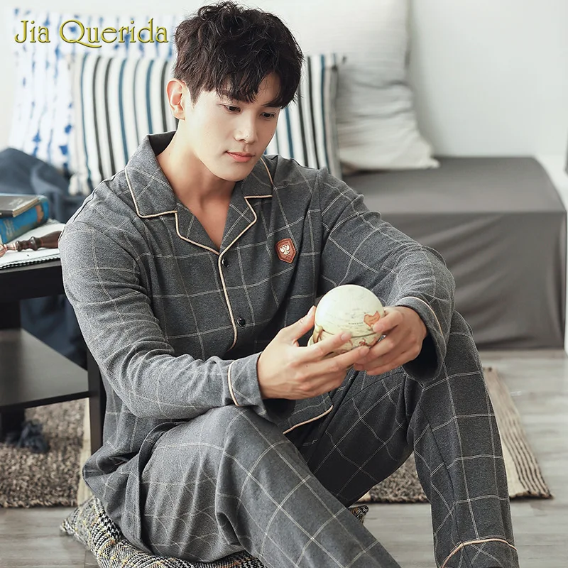 Pajamas Mens Pure Cotton Gary Luxury Classic Plaid Casual Simple Home Clothes Loose Plus Size Youth Suit Men Sleeping Clothing
Pajamas Mens Pure Cotton Gary Luxury Classic Plaid Casual Simple Home Clothes Loose Plus Size Youth Suit Men Sleeping Clothing