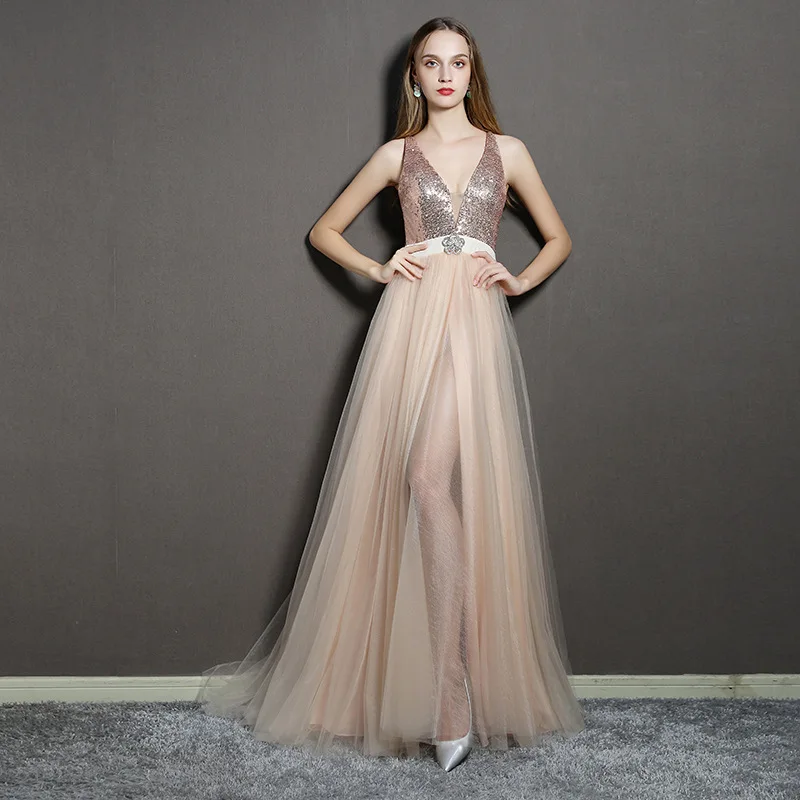 New Sexy Nightclub Dress Deep V-neck Women Banquet Dresses Long Nightclub Car Model Evening Dress Long High Slpit Women Dresses
New Sexy Nightclub Dress Deep V-neck Women Banquet Dresses Long Nightclub Car Model Evening Dress Long High Slpit Women Dresses