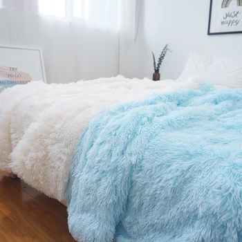 Winter Fluffy Blankets for Beds Plaid Covers Super Soft Plush Flannel Sofa Blanket and Throws Warm Shaggy Bedspread
Winter Fluffy Blankets for Beds Plaid Covers Super Soft Plush Flannel Sofa Blanket and Throws Warm Shaggy Bedspread