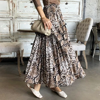 Summer style Casual women beach skirt 2019 womens Snake print high waist pleated skirt vintage slim pleated skirt a word skirts
Summer style Casual women beach skirt 2019 womens Snake print high waist pleated skirt vintage slim pleated skirt a word skirts