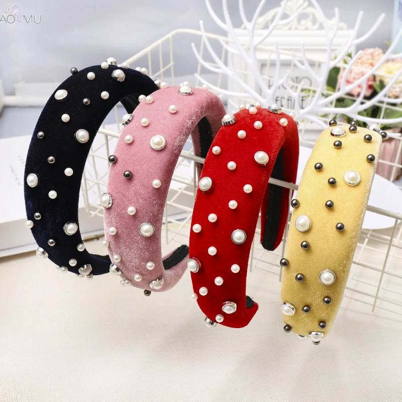 AOMU 2019 Creative Sponge Thick Velvet Wide Hairband For Women Girls Imitation Pearl Headband Headwear Fashion Hair Accessories
AOMU 2019 Creative Sponge Thick Velvet Wide Hairband For Women Girls Imitation Pearl Headband Headwear Fashion Hair Accessories