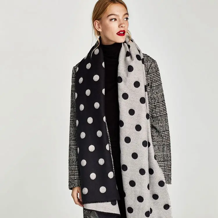 New Autumn and Winter Scarf of Z Family in Europe and America Gold Spot Cashmere-like Long Shawl
New Autumn and Winter Scarf of Z Family in Europe and America Gold Spot Cashmere-like Long Shawl