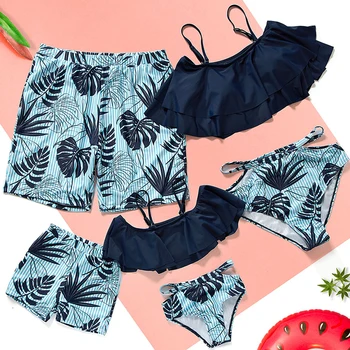 Family Swimsuits Summer Leaf Print Bikini Set Swimsuit Mom Daughter Clothes Family Look Men Boys Beach Shorts Swimwear
Family Swimsuits Summer Leaf Print Bikini Set Swimsuit Mom Daughter Clothes Family Look Men Boys Beach Shorts Swimwear