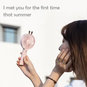 Summer Smart Home Fan Office Outdoor Desktop LED Handheld Charging USB Charging Fan 4 Colors Multiple Illumination Student Fans
Summer Smart Home Fan Office Outdoor Desktop LED Handheld Charging USB Charging Fan 4 Colors Multiple Illumination Student Fans