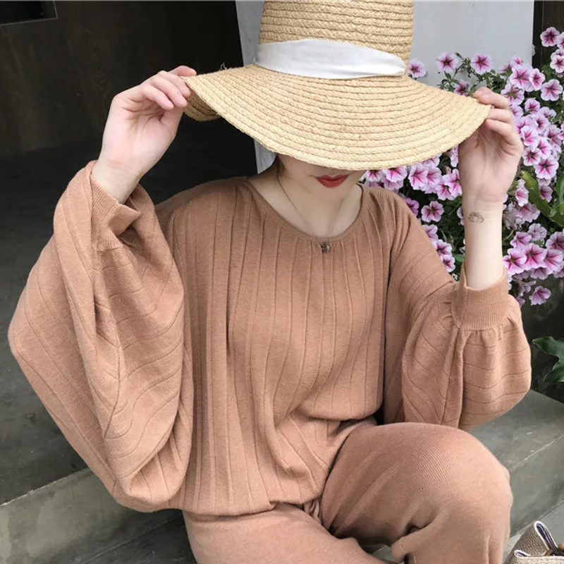 LANMREM 2020 New Fashion Kintting T-shirt For Women Loose Solid Color Round Neck Batwing Long Sleeves Pullovers Famale PB367
LANMREM 2020 New Fashion Kintting T-shirt For Women Loose Solid Color Round Neck Batwing Long Sleeves Pullovers Famale PB367