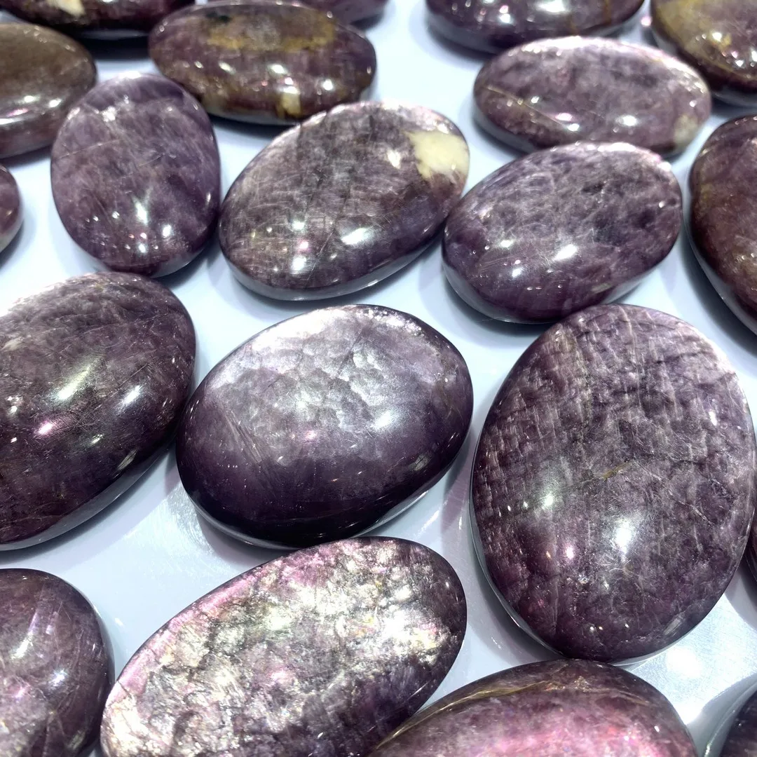 Овальная ладонь Lepidolite, ручная работа, резной кристалл, стразы для домашнего декора
Овальная ладонь Lepidolite, ручная работа, резной кристалл, стразы для домашнего декора