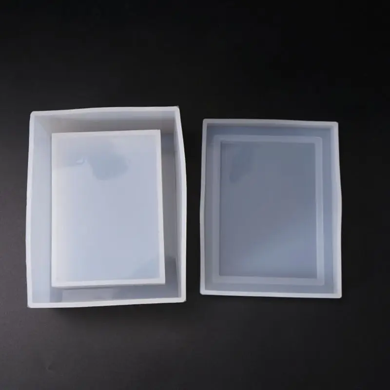 2020 New Crystal Epoxy Mould DIY Tissue Box Daily Necessities Tissues Case Silicone Mold
2020 New Crystal Epoxy Mould DIY Tissue Box Daily Necessities Tissues Case Silicone Mold
