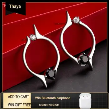 Thaya Round Wheel Concept Earring 925 Sterling Silver Black&White Zircon Earring Style Earring For Women Fashion Fine Jewelry
Thaya Round Wheel Concept Earring 925 Sterling Silver Black&White Zircon Earring Style Earring For Women Fashion Fine Jewelry