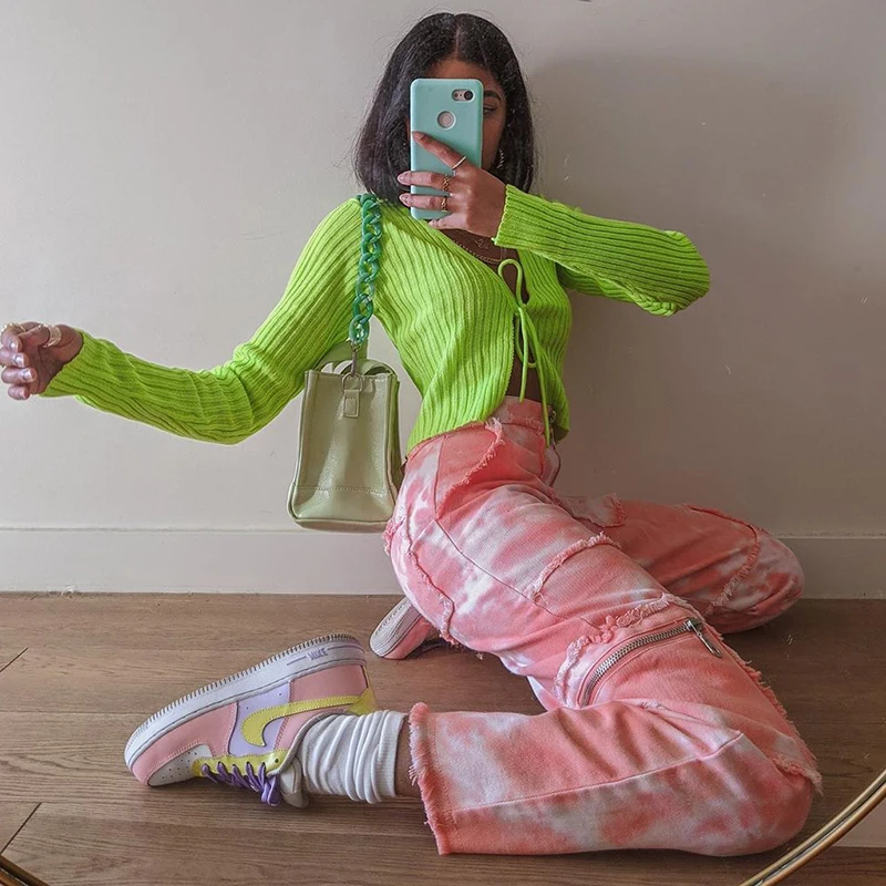 Streetwear High Waist slim Denim Pants Women Tie Dye print Burrs Zipper Up Hip Hop Straight Pants Street Wear Long Trousers
Streetwear High Waist slim Denim Pants Women Tie Dye print Burrs Zipper Up Hip Hop Straight Pants Street Wear Long Trousers