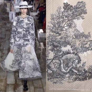 top quality Modern lion head design French net lace fabric african fashion embroidery tulle lace fabric for ladies dress 
top quality Modern lion head design French net lace fabric african fashion embroidery tulle lace fabric for ladies dress