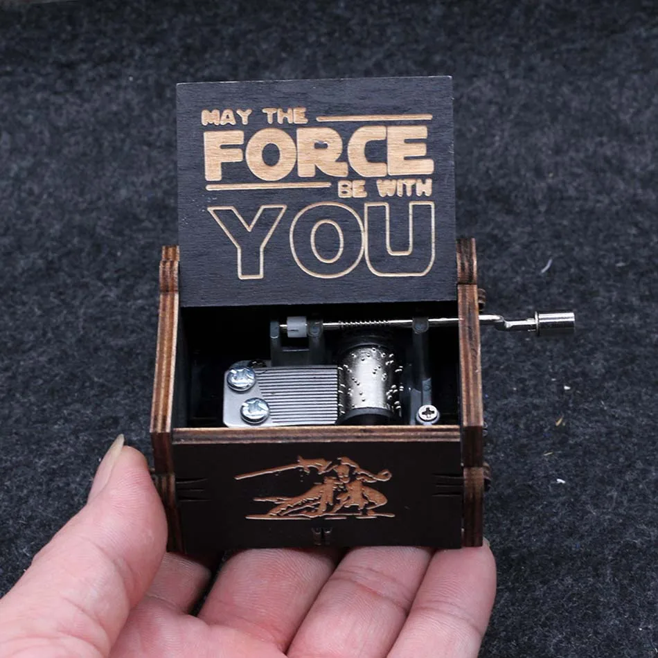 2018Hand Cranked Music Box Lord of the Rings Game Of Thrones Star Wars A Birthday Christmas Gift In Stock Wholesale
2018Hand Cranked Music Box Lord of the Rings Game Of Thrones Star Wars A Birthday Christmas Gift In Stock Wholesale