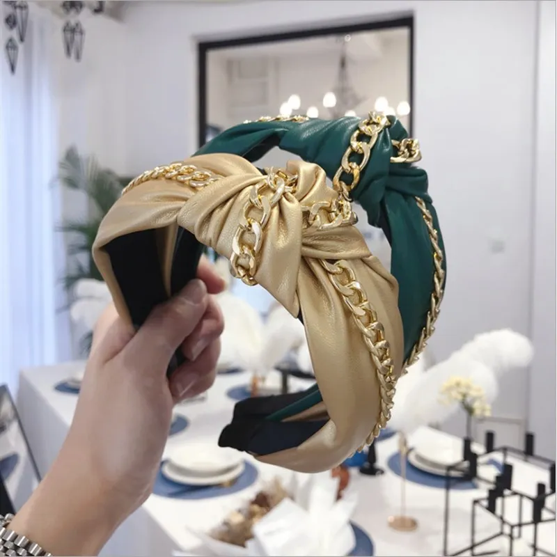 High-end boutique hair accessories women leather PU chain knotted wide-brimmed headband headband fashion girl hair band headwear
High-end boutique hair accessories women leather PU chain knotted wide-brimmed headband headband fashion girl hair band headwear