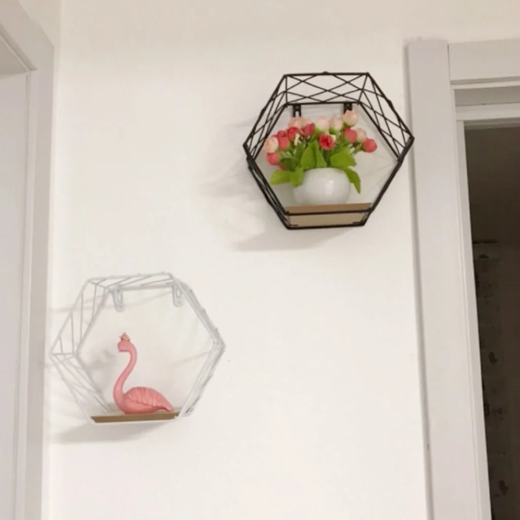 New Popular Bookshelf Storage Display Shelves Wall Mounted Shelf Creative Hexagon Floating
New Popular Bookshelf Storage Display Shelves Wall Mounted Shelf Creative Hexagon Floating