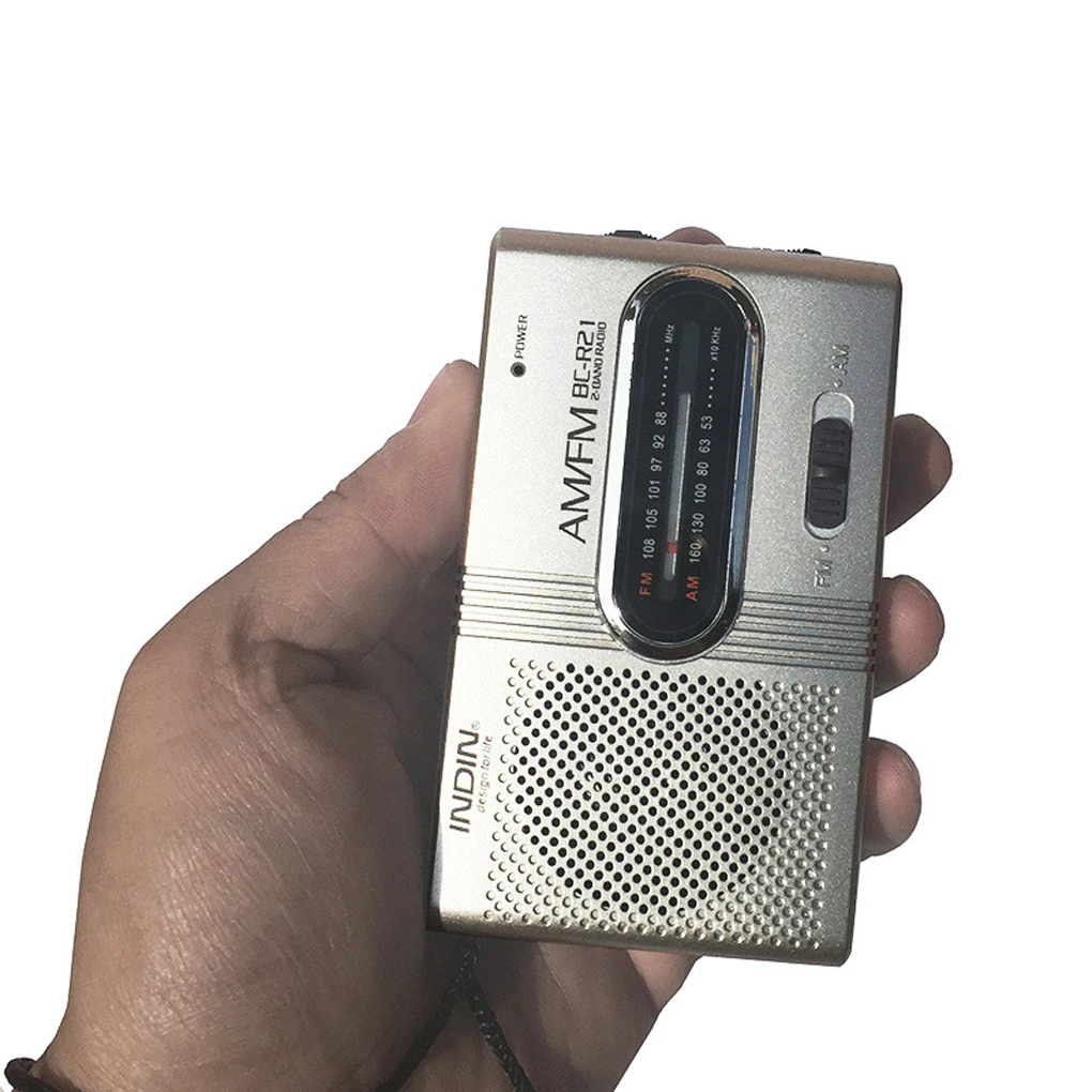 New Portable Universal BC-R21 Mini Radio Portable AM FM Telescopic Antenna Pocket Radio World Receiver Speaker Battery Powered
New Portable Universal BC-R21 Mini Radio Portable AM FM Telescopic Antenna Pocket Radio World Receiver Speaker Battery Powered