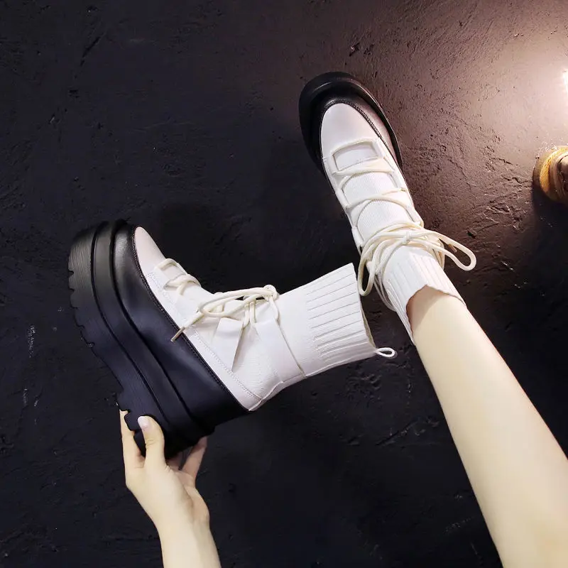 new style spring and Autumn single boots Spring and Autumn Martin's versatile elasti ritish style platform ankle shoes women
new style spring and Autumn single boots Spring and Autumn Martin's versatile elasti ritish style platform ankle shoes women