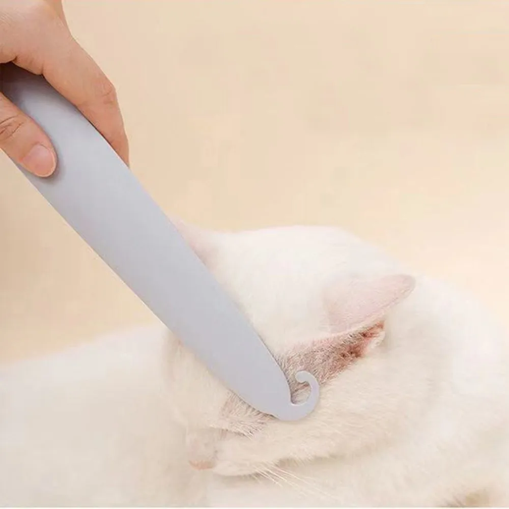 Pets Hair Comb Cats Portable Soft Simulation Real Touch Tongue Daily Care Interactive Combs Massage Grooming Brush Tools
Pets Hair Comb Cats Portable Soft Simulation Real Touch Tongue Daily Care Interactive Combs Massage Grooming Brush Tools