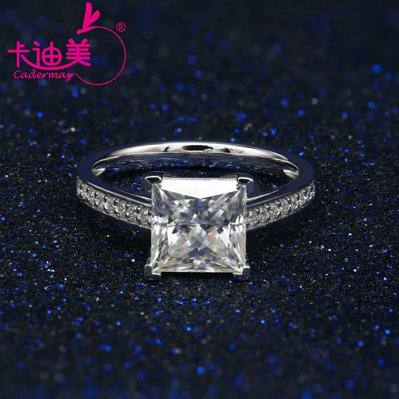 CADERMAY Customized Smart Jewelry S925 Silver Ring 2.5ct Princess D VVS Moissanite Diamond Engagement Wedding Gifts For Women
CADERMAY Customized Smart Jewelry S925 Silver Ring 2.5ct Princess D VVS Moissanite Diamond Engagement Wedding Gifts For Women