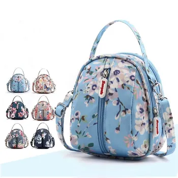 Single Shoulder Bag Women 2020 Messenger Bag Female Nylon Printed Handbag Women's Fashion Waterproof Phone Bag Ladies Small Bags
Single Shoulder Bag Women 2020 Messenger Bag Female Nylon Printed Handbag Women's Fashion Waterproof Phone Bag Ladies Small Bags