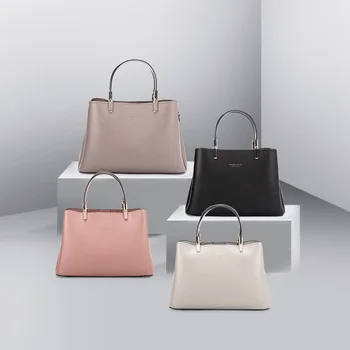 Female 2020 New Korean Temperament Bag Simple First Layer Leather Handbag Large Capacity Shoulder Messenger Bag
Female 2020 New Korean Temperament Bag Simple First Layer Leather Handbag Large Capacity Shoulder Messenger Bag
