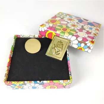 2pcs JoJo's Bizarre Adventure Kujo Jotaro Metal Badge Pin Brooch Chest Ornament Jewelry Collection Costume in box
2pcs JoJo's Bizarre Adventure Kujo Jotaro Metal Badge Pin Brooch Chest Ornament Jewelry Collection Costume in box