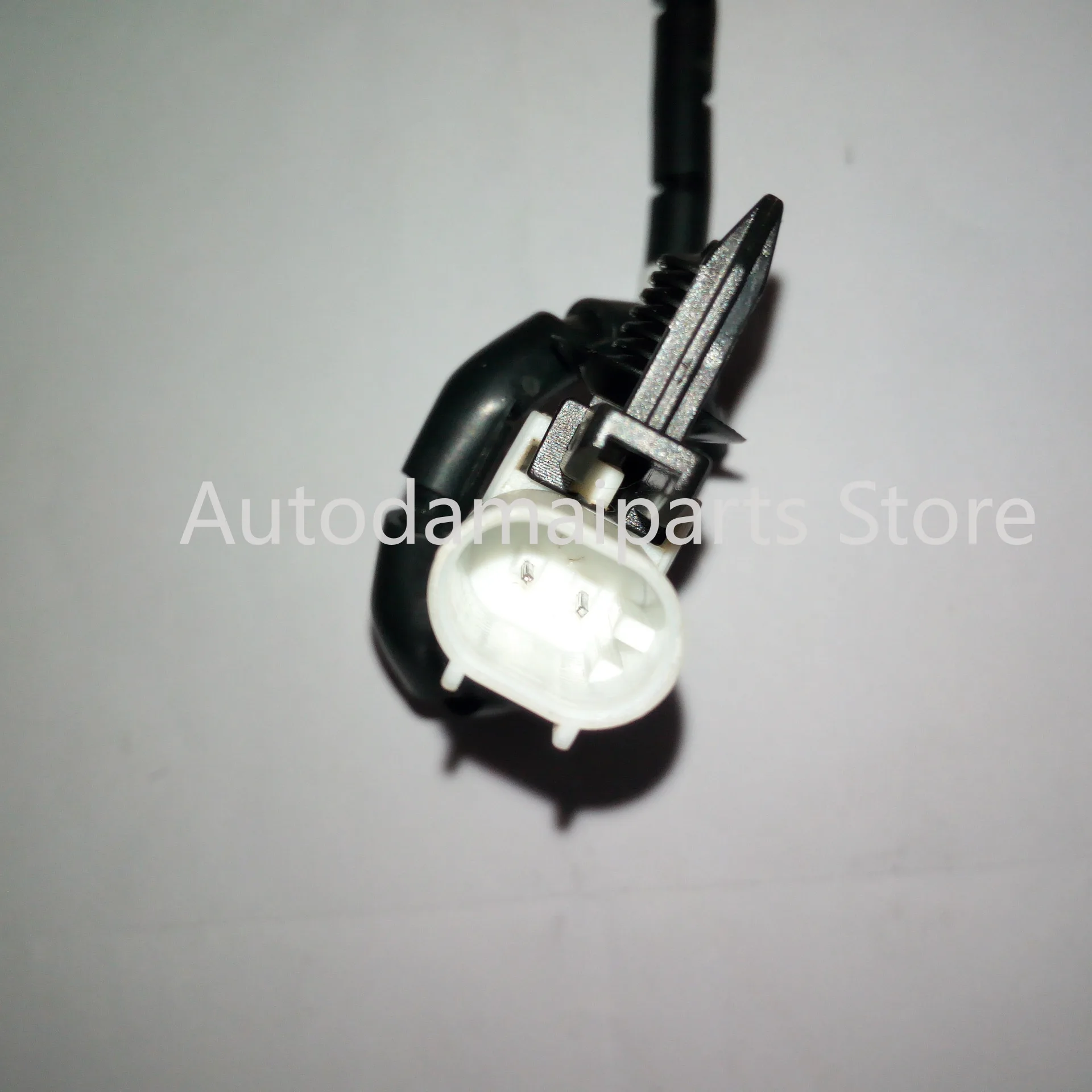 For Aston Martin V8 6G332D009AB Rear Wheel 6G332D009AB Brake Sensor Line/brake Alarm Line
For Aston Martin V8 6G332D009AB Rear Wheel 6G332D009AB Brake Sensor Line/brake Alarm Line