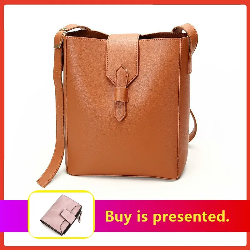 Bag Woman Bucket Package 2019 Portable Oblique Satchel Width Straps Concise Fashion Single Shoulder Large Capacity Satchel Tide
Bag Woman Bucket Package 2019 Portable Oblique Satchel Width Straps Concise Fashion Single Shoulder Large Capacity Satchel Tide