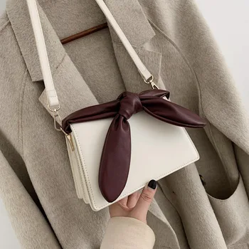 High-end women's bag 2020 new wild casual shoulder small square bag Korean wild hit color messenger bag
High-end women's bag 2020 new wild casual shoulder small square bag Korean wild hit color messenger bag