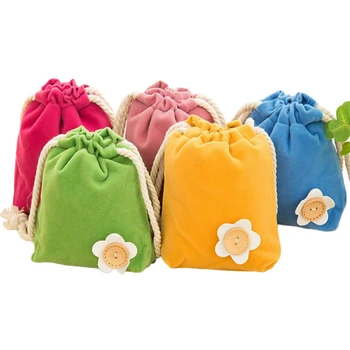 5pcs/pack Beautifully Colored Drawstring Sundries Bag Cute Makeup Organizers Pouch with Decorative Button Candy Gift Bag 
5pcs/pack Beautifully Colored Drawstring Sundries Bag Cute Makeup Organizers Pouch with Decorative Button Candy Gift Bag