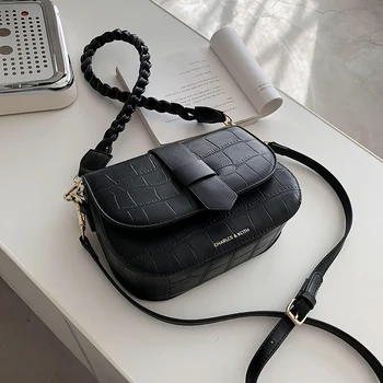 New Saddle Small Bag 2020 Autumn and Winter New Fashion Simple Shoulder Bag Popular Versatile High Quality Messenger Bag
New Saddle Small Bag 2020 Autumn and Winter New Fashion Simple Shoulder Bag Popular Versatile High Quality Messenger Bag
