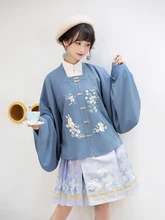 Ming Dynasty square collar jacket short hundred fold skirt original improved Hanfu female autumn and winter
Ming Dynasty square collar jacket short hundred fold skirt original improved Hanfu female autumn and winter