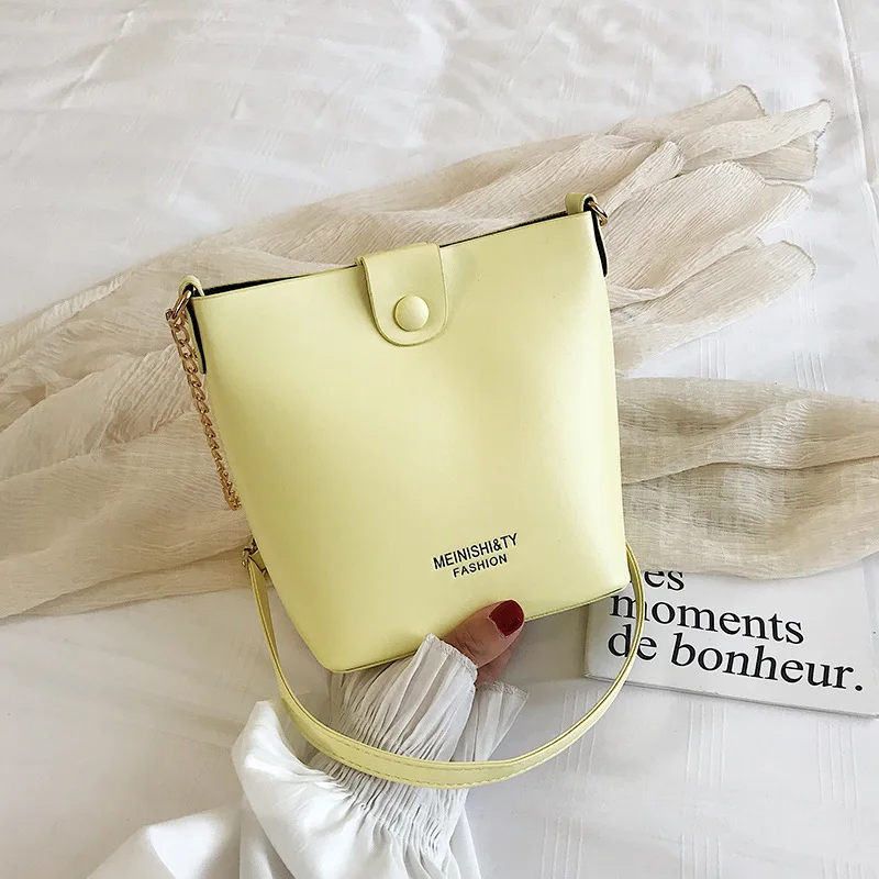 2019 new candy color bucket bag button mini single shoulder oblique span woman bag
2019 new candy color bucket bag button mini single shoulder oblique span woman bag