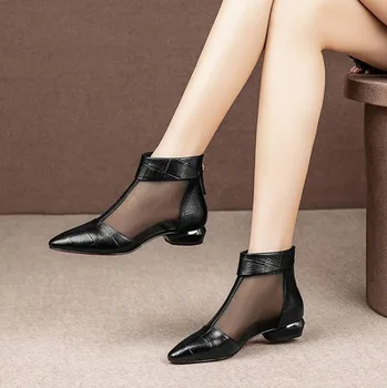 2020 Fashion Spring Summer Womens Mesh Pointed Toes Square Low Heeled Concise Ankle Boots Ladies Elegant Delicate Pretty Shoes
2020 Fashion Spring Summer Womens Mesh Pointed Toes Square Low Heeled Concise Ankle Boots Ladies Elegant Delicate Pretty Shoes