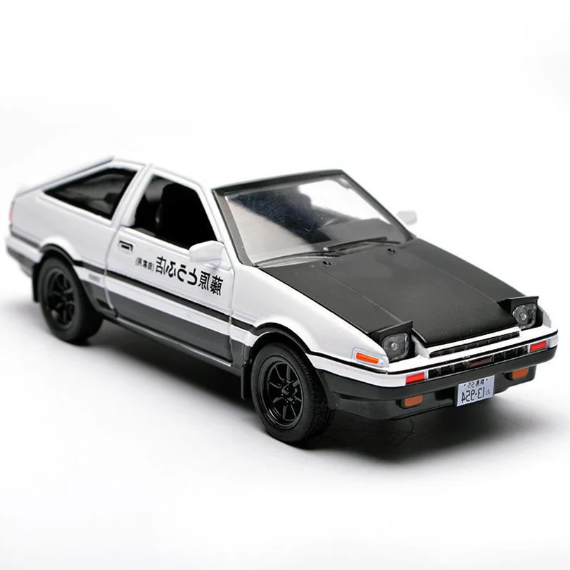 Модель автомобиля AE86 металлическая с светильник кой 4 двери 1/32 | Игрушки и хобби