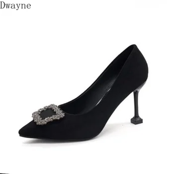 2019 spring new wild Korean version of the pointed shallow mouth cat with a single shoe small fresh girl net red stiletto heels
2019 spring new wild Korean version of the pointed shallow mouth cat with a single shoe small fresh girl net red stiletto heels