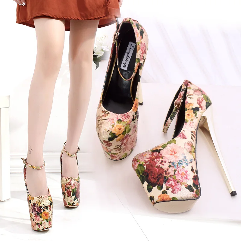 2019 New Women Pumps Super High-heeled with 20 Cm Retro Sexy Nightclub Point Toes WomenParty Shoes Floral Shoes 35-47
2019 New Women Pumps Super High-heeled with 20 Cm Retro Sexy Nightclub Point Toes WomenParty Shoes Floral Shoes 35-47