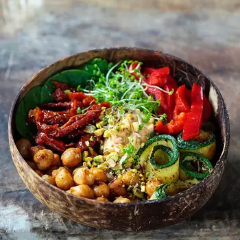 Natural Coconut Spoons Bowl Kitchen Tableware Fruit Salad Rice Dessert Container Wooden Fruit Bowl Handicraft
Natural Coconut Spoons Bowl Kitchen Tableware Fruit Salad Rice Dessert Container Wooden Fruit Bowl Handicraft