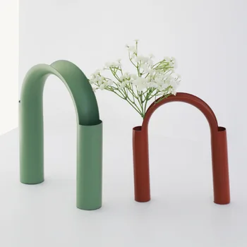 Light Luxury Home Wedding Iron Art Flower Holder Decoration
Light Luxury Home Wedding Iron Art Flower Holder Decoration