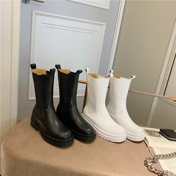 boot girl 2020 new spring summer thick sole Chelsea boot flat bottom medium pipe boot
boot girl 2020 new spring summer thick sole Chelsea boot flat bottom medium pipe boot