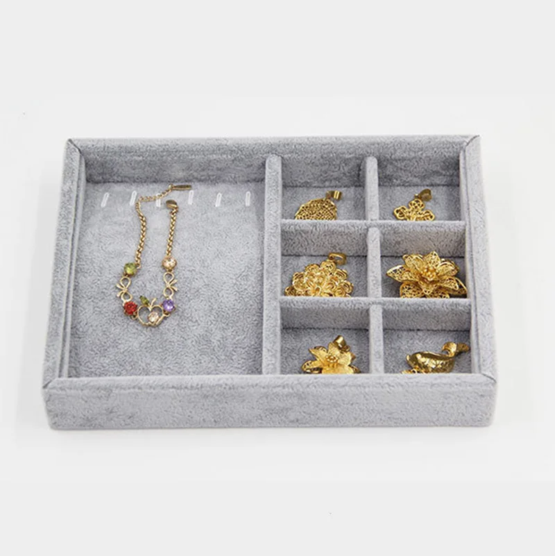 2023 High Quality Flower Small Jewelry Box Jewelry Organizer Case Storage Display Tray Necklace Ring Clear Packaging Wholesale
2023 High Quality Flower Small Jewelry Box Jewelry Organizer Case Storage Display Tray Necklace Ring Clear Packaging Wholesale