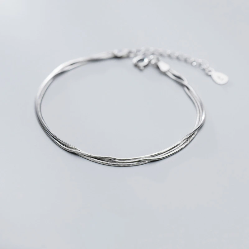 INALIS S925 silver bracelet female Korean fashion ins wind simple snake bone chain three-layer multi-layer jewelry
INALIS S925 silver bracelet female Korean fashion ins wind simple snake bone chain three-layer multi-layer jewelry